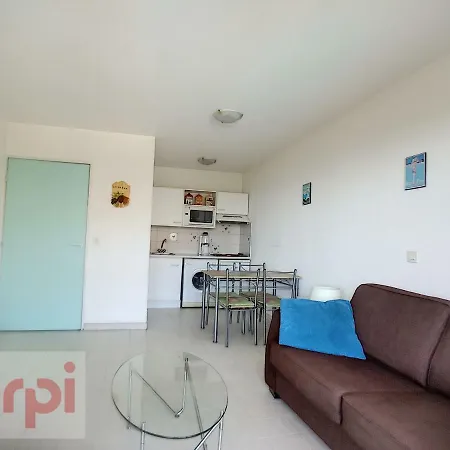 Apartment Vue Mer Les Pins Bleus Antibes